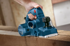 BOSCH PROFESYONEL GHO 6500 650W 158 MM DİKEY PLANYA MAKİNESİ